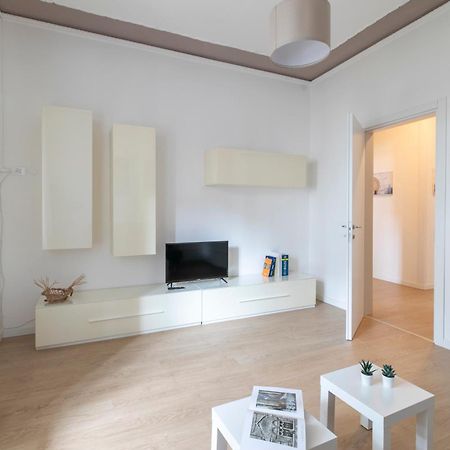 Casa Graziella - A 2 Passi Dal Centro E Stazione Di Verona Exterior foto